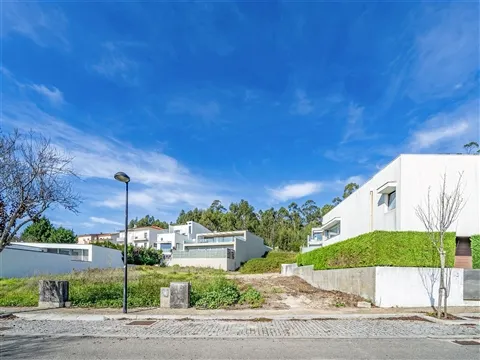 Lote de Terreno Urbano para Construção com 416,5 m² |  Beiriz, Póvoa de Varzim