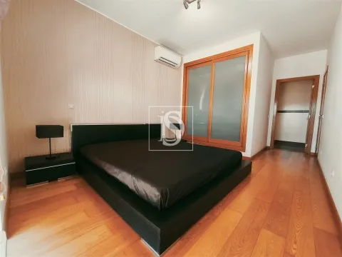 Apartamento T4