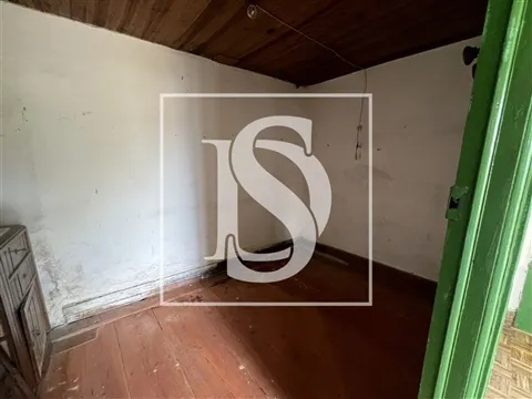 Moradia para Restaurar T2