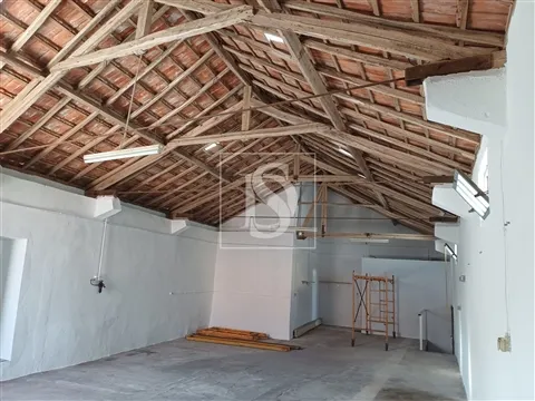 Armazém 125 m² para Arrendamento em Lamas, Cadaval | 460 €