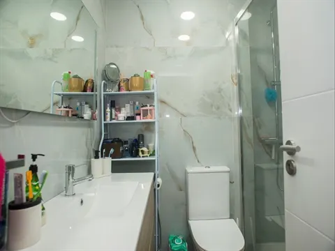 Apartamento T2+1 renovado em Ermesinde