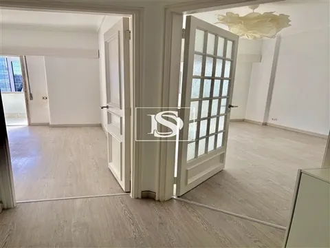 Apartamento T1 Arrendamento em Lisboa, prédio com elevador
