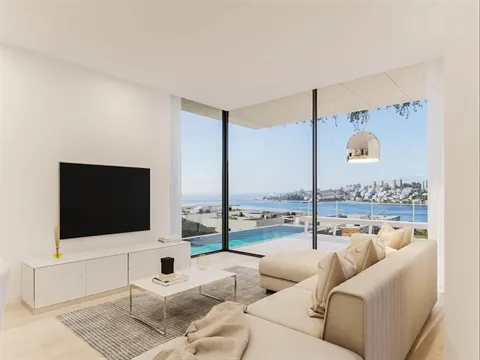 House T4