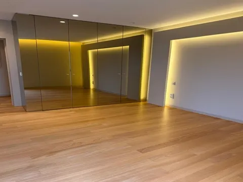 Flat T4