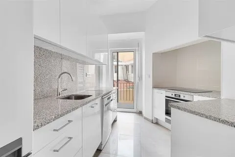 Apartamento T3 Largo do Rato