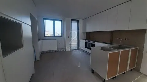 Moradia T3+1 Casal Novo - Caneças