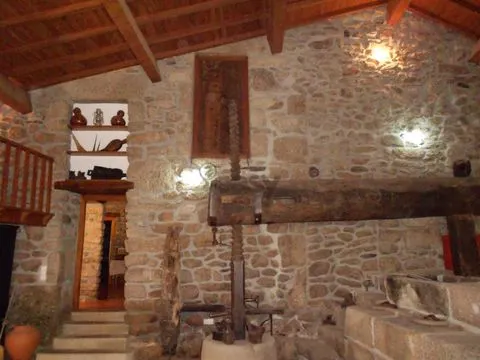 Small Farm >=10 Bedroom