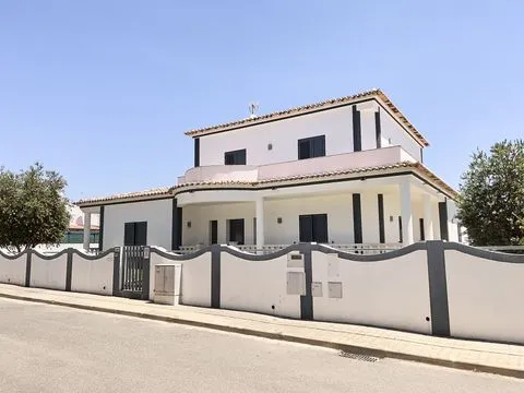 5 bedroom villa with swimming pool, garden, garage and annex, Ermidas Sado, Santiago do Cacém