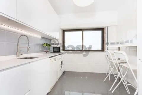 T3 mobilado para arrendamento, Gare do Oriente, Expo