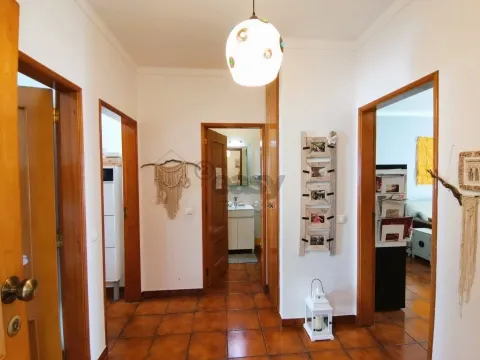 Appartement de 2 chambres au rez-de-chaussée avec patio et barbecue à Ermidas-Sado, Santiago do Cacém