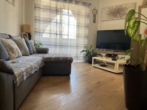 Oportunidade! T2 Junto à Zona Ribeirinha de Alhandra