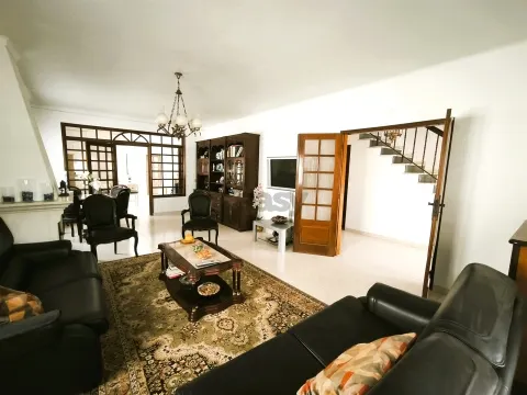 Chalet de 5 dormitorios con piscina, garaje y anexo, Ermidas Sado, Santiago do Cacém