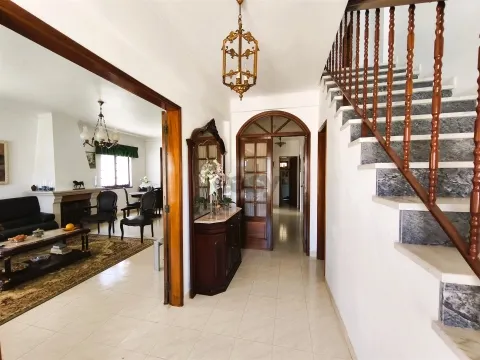 Chalet de 5 dormitorios con piscina, garaje y anexo, Ermidas Sado, Santiago do Cacém