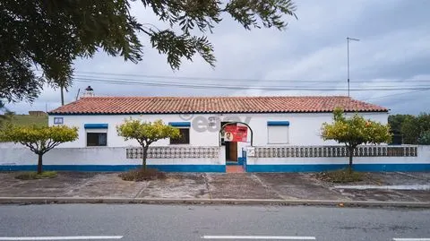 Moradia T4 com terreno 638m2, Castro Verde, Alentejo, Portugal