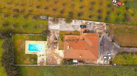 Charming Farmhouse with 5 Bedroom Villa&#65292; Pool and Panoramic Mountain Views&#65292; &#21338;&#23572;&#24052;&#65292; &#33889;&#33796;&#29273;