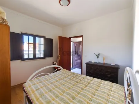 &#1050;&#1074;&#1072;&#1088;&#1090;&#1080;&#1088;&#1072; &#1089; 2 &#1089;&#1087;&#1072;&#1083;&#1100;&#1085;&#1103;&#1084;&#1080; &#1080; &#1084;&#1072;&#1085;&#1089;&#1072;&#1088;&#1076;&#1086;&#1081; &#1080; &#1087;&#1072;&#1090;&#1080;&#1086; &#1074; &#1040;&#1083;&#1074;&#1072;&#1083;&#1072;&#1076;&#1077;, &#1057;&#1072;&#1085;&#1090;&#1100;&#1103;&#1075;&#1086;-&#1076;&#1091;-&#1050;&#1072;&#1089;&#1077;&#1085;