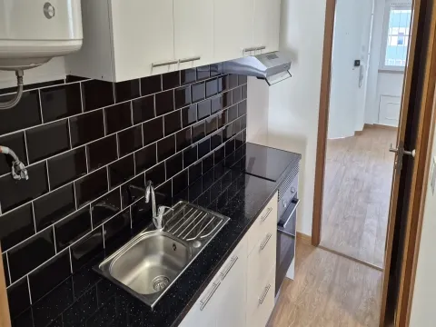 T1 remodelado no Monte Abraão