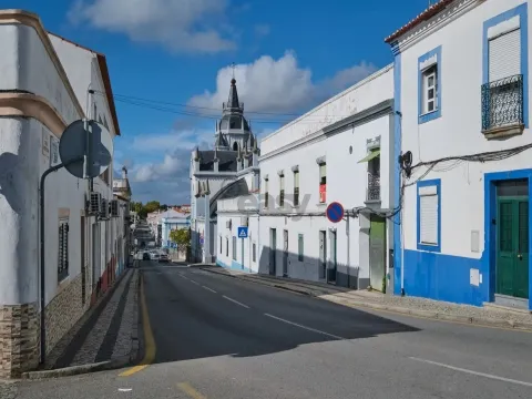 Casa Senhorial  com Miradouro, Terraço, Logradouro e Jardim, 958m2 