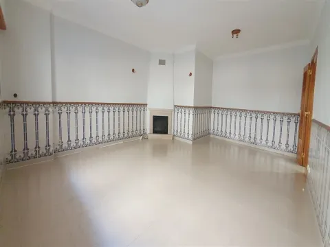 Apartamento T3 na Cavaleira - 1 lugar de parqueamento