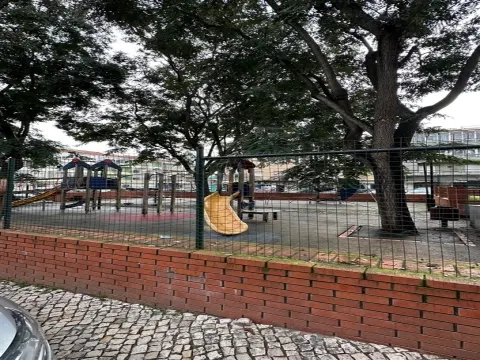 Loja com inquilino | 18 m² | Rentabilidade bruta 6,24% | 450€/mês