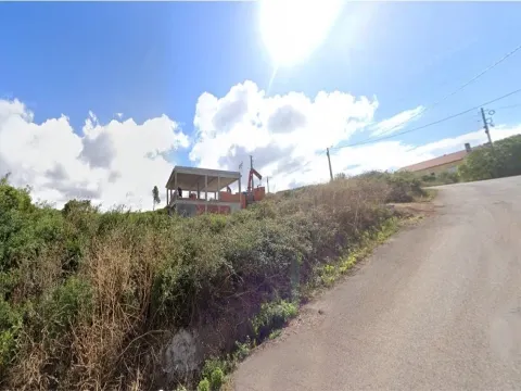 Parcela de tierra Loures.