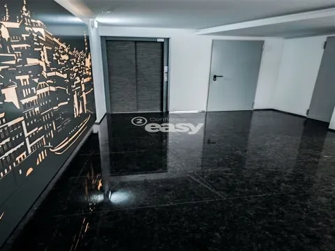 Apartamento T1 para Arrendamento | Rua da Alegria, Porto