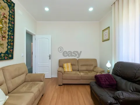 Moradia de Charme Totalmente Renovada com Piscina em Ermidas-Sado