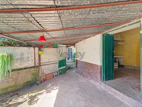 Moradia para Restaurar T1