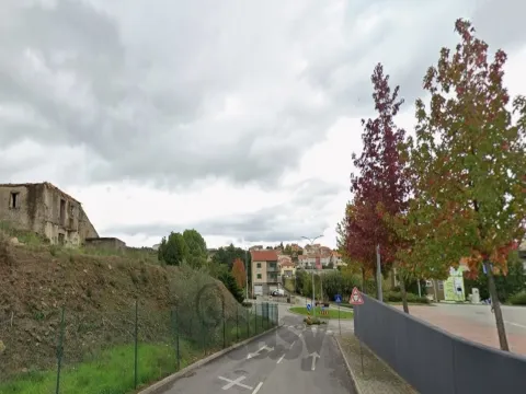 Terrain stratégique à Macedo de Cavaleiros – 20 026 m² avec un potentiel urbain unique