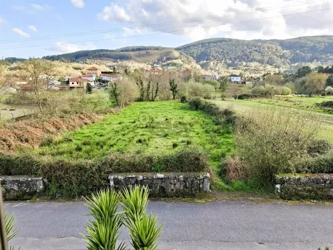 Terreno para construção ,1620m² em Covas: PIP Aprovado e Vista Serra d´Arga