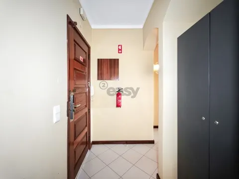 T1 no condomínio Bellavista Ténis Clube
