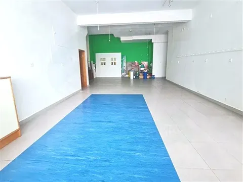 Venda Amadora Store 100m2