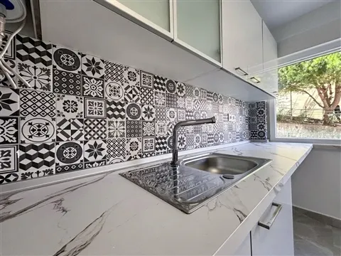 3 Bedrooms Cacém refurbished with storage room