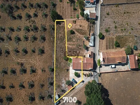 MORADIA T4 EM BOA FÉ (ÉVORA) COM AMPLO TERRENO