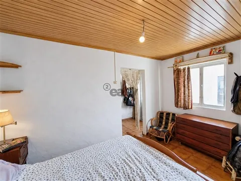 Moradia T1 com quintal e anexo em Alvalade — o encanto de viver no Alentejo