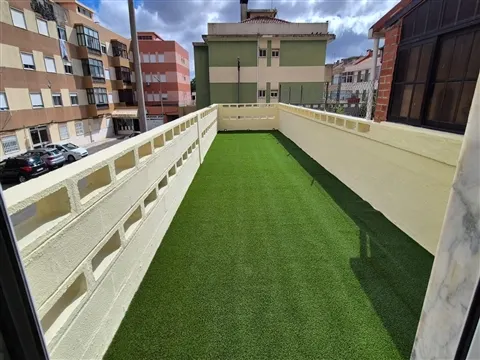T3 a estrear em Massamá com 2 terraços