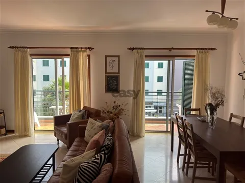 Apartamento T3, Ajuda, Arrendamento