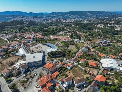 Lotto di Terreno 4 Vani