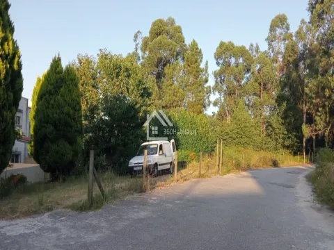 Grundstück für den Bau eines einstöckigen Hauses, Aveleda Lousada