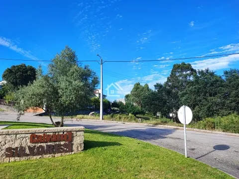 Terreno urbano en Silvares