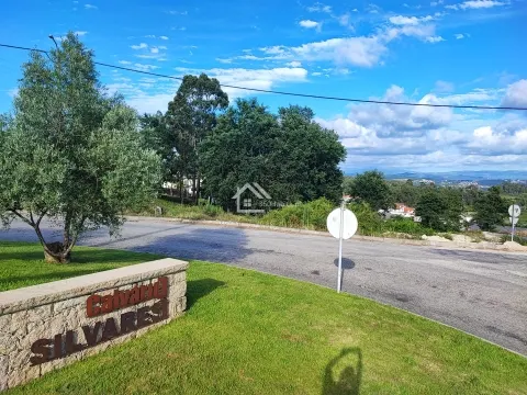 Terreno urbano en Silvares