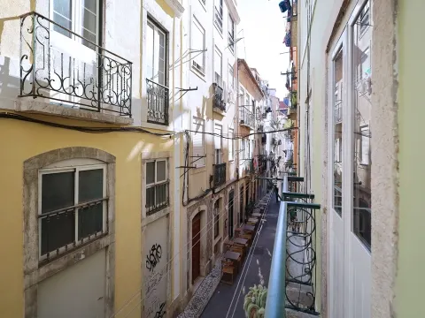 Apartamento T2  - Santos - Charme - Renovado