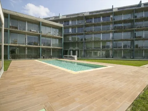 T1 NOVO em Condomínio Privado com Piscina e Ginásio em Espinho