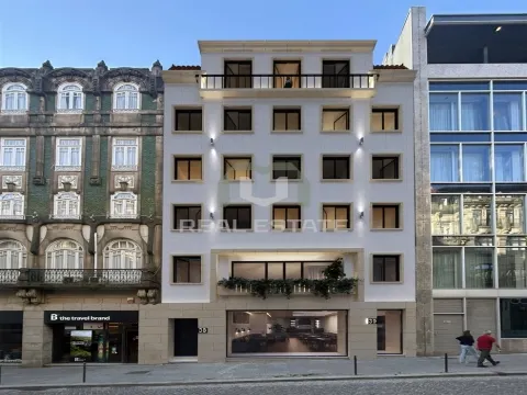 Apartamento T0 na  Rua de Sá Bandeira, Porto