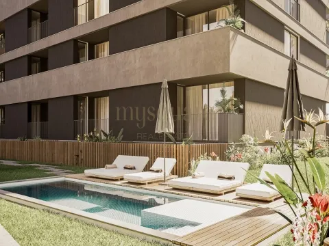 Apartamento T2 com jardim e Lugar de Garagem – São João da Madeira