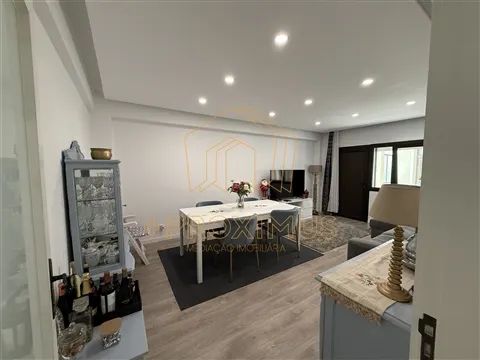Apartamento T2 com Garagem – Alto do Forno