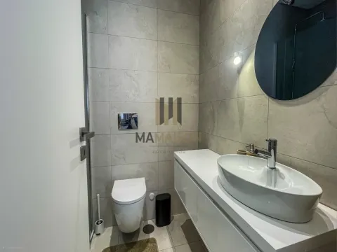 T3 COMO NOVO &#124; TERRAÇO PRIVATIVO &#124; ZONA PREMIUM