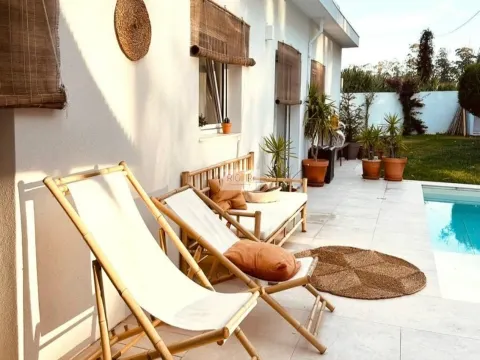 Moradia Térrea T2 com piscina em Lavra – Luz, Conforto e Charme