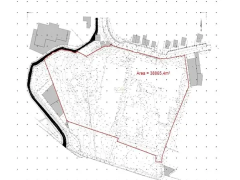 Terreno urbano para construção junto ao Maiajardim