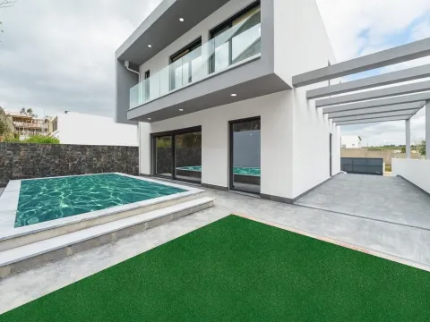 Vivienda Adosada 4 habitaciones